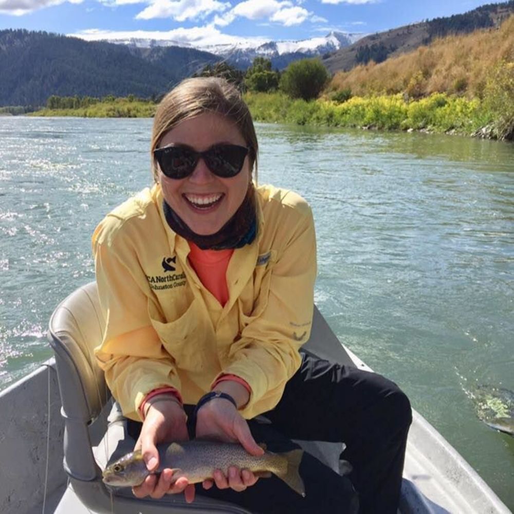 Meet your Posher, Laura